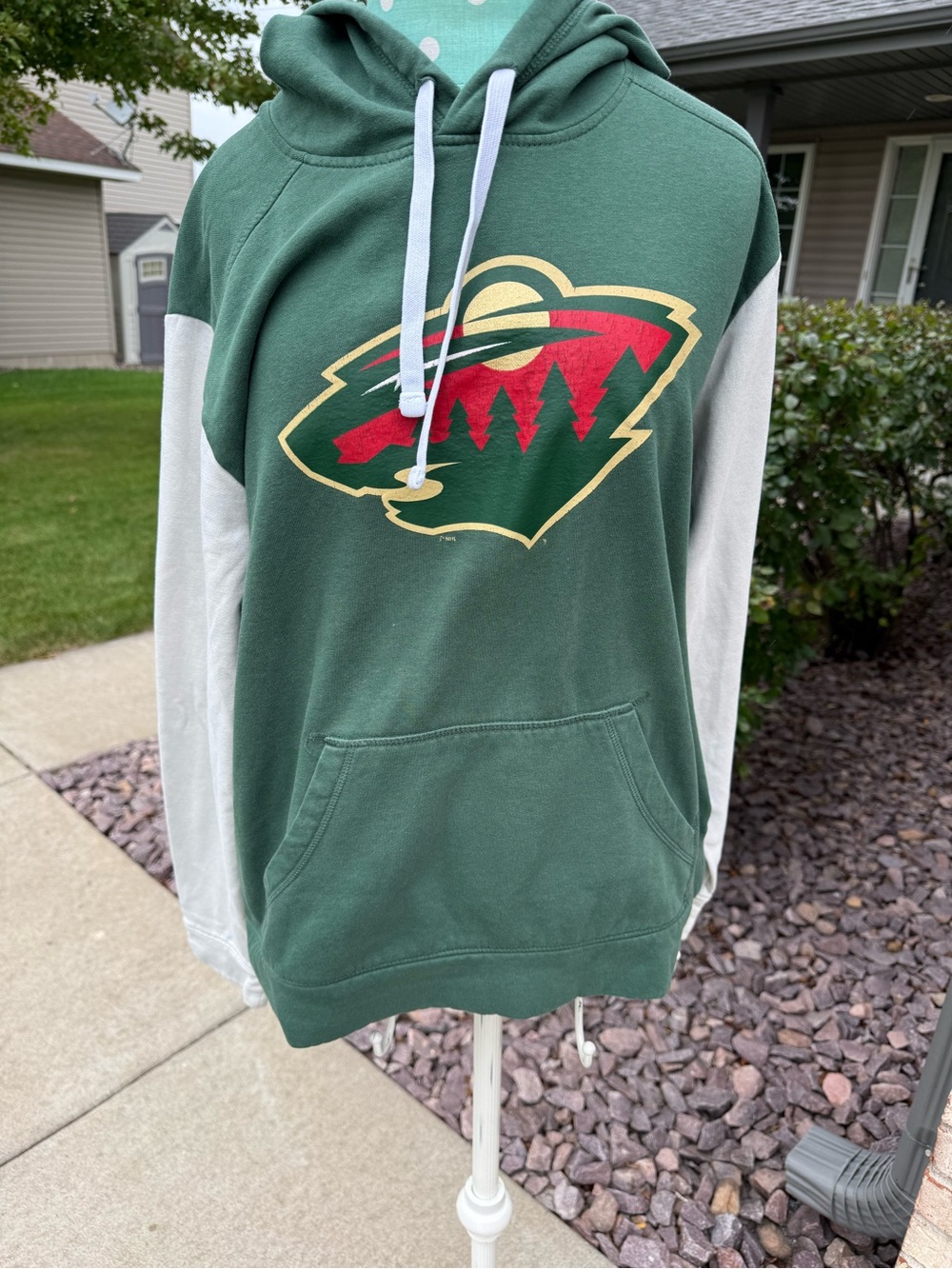 Fanatics Minnesota Wild NHL Licensed Pullover Hoodie Large
